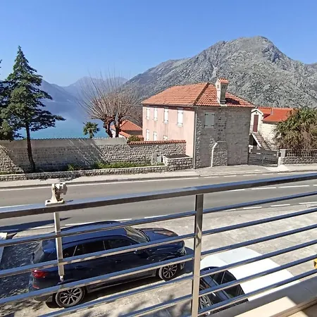 Ljuta Apartment *